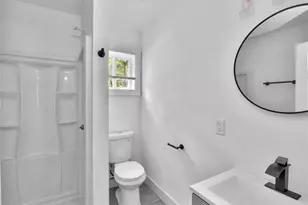 2256 Carey Dr SE, Atlanta, GA 30315 - Photo 10