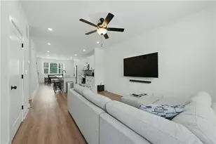 104 Mission Way SE, Atlanta, GA 30315 - Photo 8