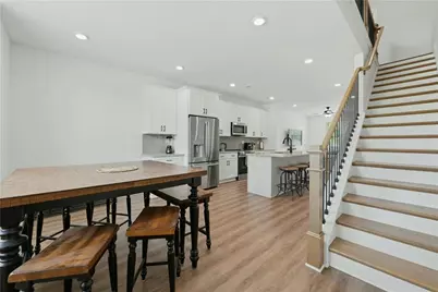 104 Mission Way SE, Atlanta, GA 30315 - Photo 6