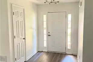 970 Harbins View Dr, Dacula, GA 30019 - Photo 2