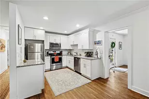 2572 Warwick Cir NE, Atlanta, GA 30345 - Photo 10