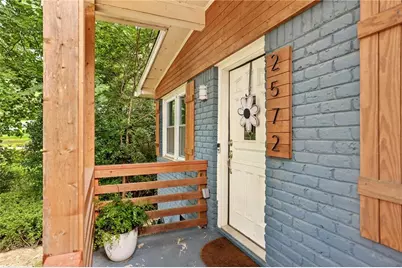 2572 Warwick Circle NE, Atlanta, GA 30345 - Photo 2