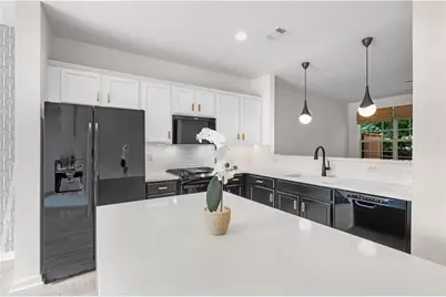 3635 Chattahoochee Summit Drive SE, Atlanta, GA 30339 - Photo 12