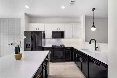 3635 Chattahoochee Summit Drive SE, Atlanta, GA 30339 - Photo 8