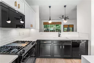3635 Chattahoochee Summit Dr SE, Atlanta, GA 30339 - Photo 4