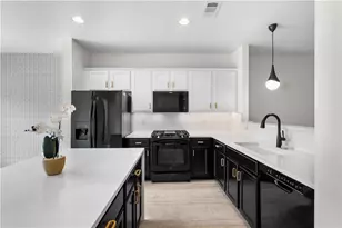 3635 Chattahoochee Summit Dr SE, Atlanta, GA 30339 - Photo 6