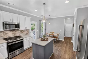 7423 Fireside Ln, Flowery Branch, GA 30542 - Photo 48