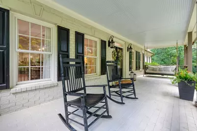 1385 Keans Court, Roswell, GA 30075 - Photo 4