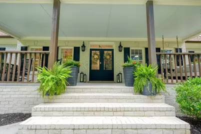 1385 Keans Court, Roswell, GA 30075 - Photo 2