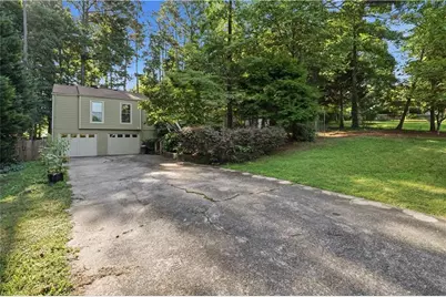 3162 Bluff Road, Marietta, GA 30062 - Photo 44