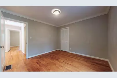 1674 Beacon Hill Boulevard, Atlanta, GA 30329 - Photo 40