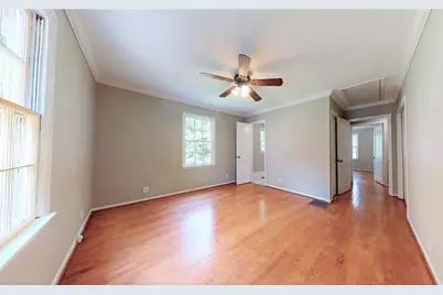 1674 Beacon Hill Boulevard, Atlanta, GA 30329 - Photo 12