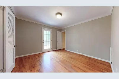 1674 Beacon Hill Boulevard, Atlanta, GA 30329 - Photo 36
