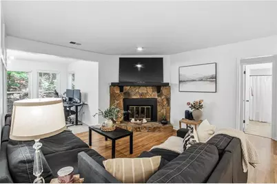4013 Lake Pointe Circle, Roswell, GA 30075 - Photo 18