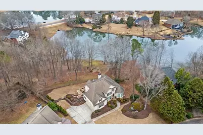 50 Lakecrest Circle, Suwanee, GA 30024 - Photo 4