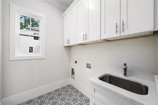1984 Highgrove Ct, Atlanta, GA 30345 - Photo 34