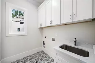 1984 Highgrove Ct, Atlanta, GA 30345 - Photo 36