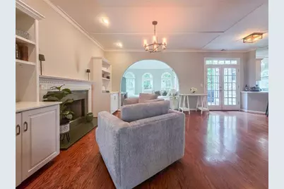 1056 Shady Valley Pl NE, Atlanta, GA 30324 - Photo 12