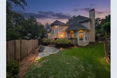 1056 Shady Valley Pl NE, Atlanta, GA 30324 - Photo 36
