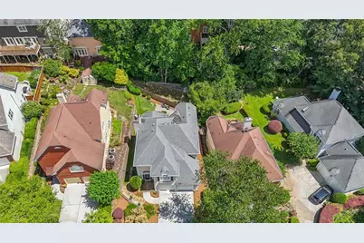 1056 Shady Valley Pl NE, Atlanta, GA 30324 - Photo 42