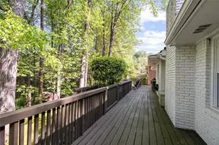 2125 Briarwillow Dr, Atlanta, GA 30345 - Photo 32