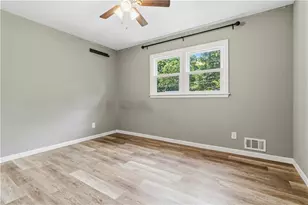 606 Echo Ln, Woodstock, GA 30189 - Photo 14