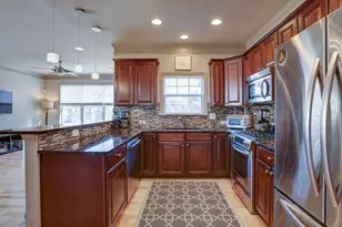 3693 Lambert Ln NE, Atlanta, GA 30319 - Photo 4