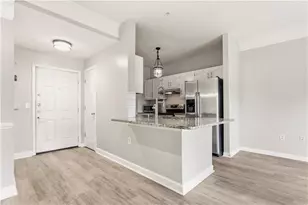 2700 Pine Tree Road NE, Atlanta, GA 30324 - Photo 2