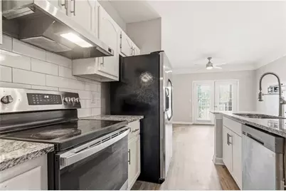 2700 Pine Tree Road NE #2303, Atlanta, GA 30324 - Photo 8