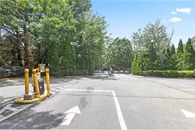 2700 Pine Tree Road NE #2303, Atlanta, GA 30324 - Photo 24