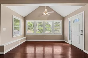 2663 Jewel St, Atlanta, GA 30344 - Photo 6