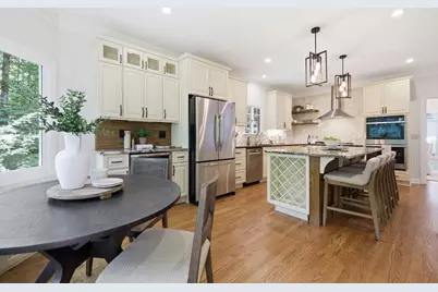 9370 Bluffwind Chase, Roswell, GA 30076 - Photo 20