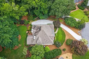 9370 Bluffwind Chase, Roswell, GA 30076 - Photo 80