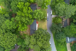 1885 Corduroy Ct, Lithonia, GA 30058 - Photo 38