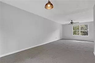 1885 Corduroy Ct, Lithonia, GA 30058 - Photo 10