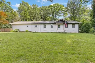 2165 Lower Roswell Rd, Marietta, GA 30068 - Photo 1