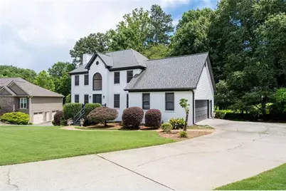 3230 Mary Drive, Marietta, GA 30066 - Photo 2