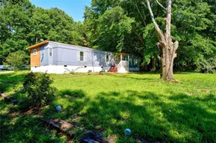 416 Blueberry Ct, Winder, GA 30680 - Photo 2