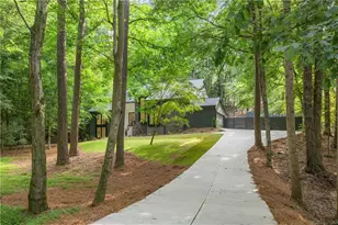 8120 Ball Mill Rd, Atlanta, GA 30350 - Photo 16