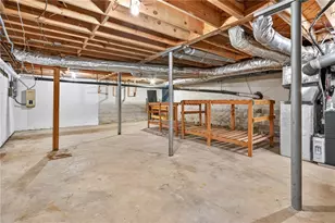 6885 Heathfield Dr, Atlanta, GA 30328 - Photo 34