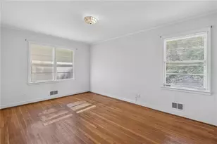 6885 Heathfield Dr, Atlanta, GA 30328 - Photo 22
