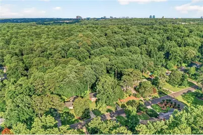 6885 Heathfield Drive, Atlanta, GA 30328 - Photo 46