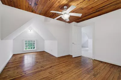 10685 Parsons Road, Johns Creek, GA 30097 - Photo 38