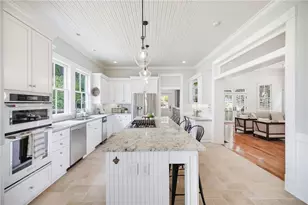10685 Parsons Rd, Johns Creek, GA 30097 - Photo 6