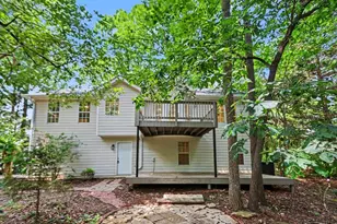 105 Creek View Dr, Hoschton, GA 30548 - Photo 10