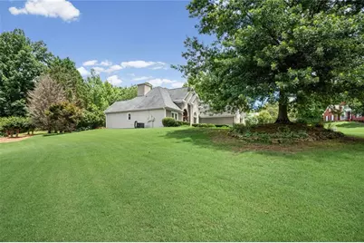 3940 Preston Oak Lane, Suwanee, GA 30024 - Photo 4