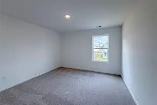 142 Lavender Cir, Calhoun, GA 30701 - Photo 16