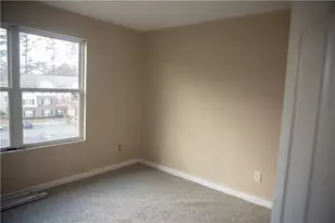 12301 Fairington Ridge Cir, Lithonia, GA 30038 - Photo 4