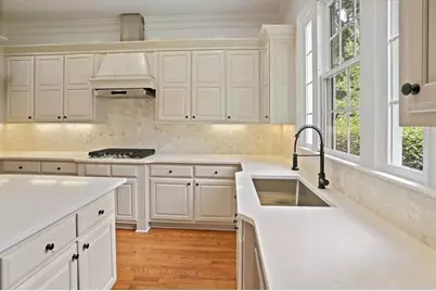 2797 Payton Oaks Drive NE, Atlanta, GA 30345 - Photo 12