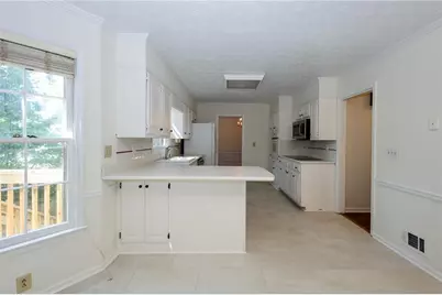 4128 Mayflower Court, Lilburn, GA 30047 - Photo 26